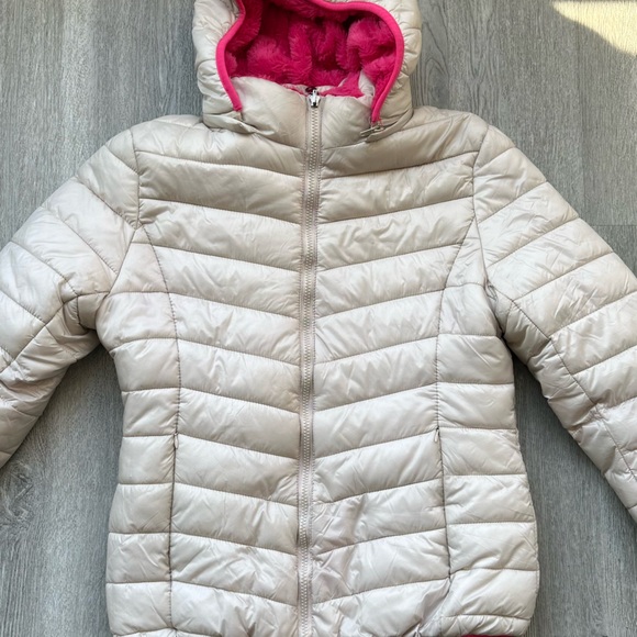 Winter Jacket - Hat removable - Picture 3 of 5